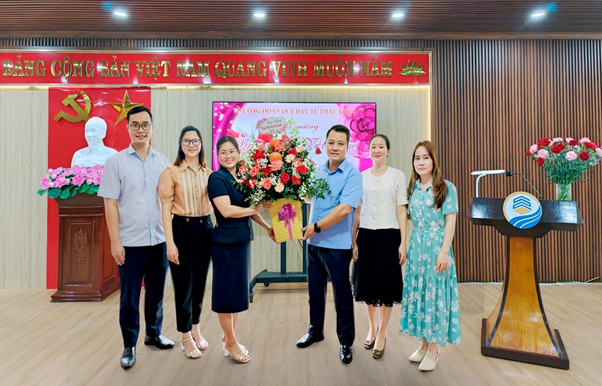 Tổ Công đoàn Quỹ Đầu tư phát triển Ninh Bình tổ chức hoạt động kỷ niệm 93 năm ngày thành lập Hội Liên hiệp Phụ nữ Việt Nam và ngày Phụ nữ Việt Nam 20/10
