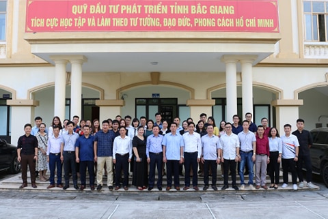 Quỹ ĐTPT Ninh Bình tham dự Hội nghị trao đổi nghiệp vụ quản lý, sử dụng Quỹ phát triển đất, Quỹ đầu tư phát triển năm 2020 tại Quỹ ĐTPT tỉnh Bắc Giang